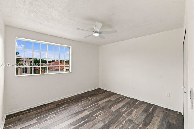 12103 NW 47th Mnr, Coral Springs, FL 33076