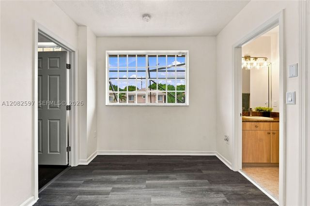 12103 NW 47th Mnr, Coral Springs, FL 33076