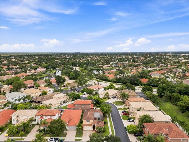 12103 NW 47th Mnr, Coral Springs, FL 33076