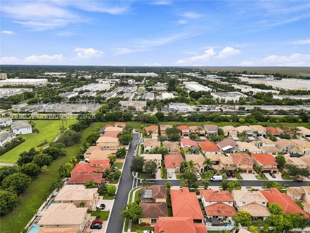 12103 NW 47th Mnr, Coral Springs, FL 33076