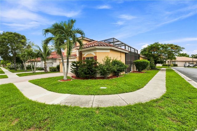 12103 NW 47th Mnr, Coral Springs, FL 33076