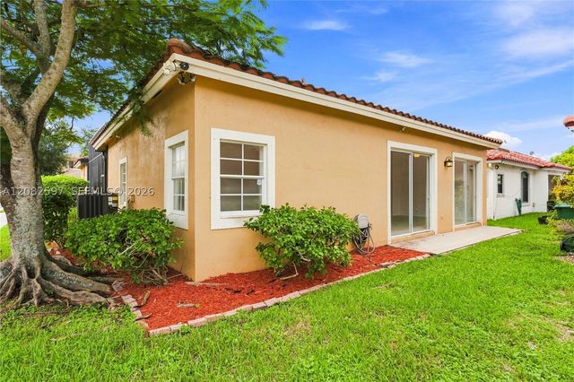 12103 NW 47th Mnr, Coral Springs, FL 33076