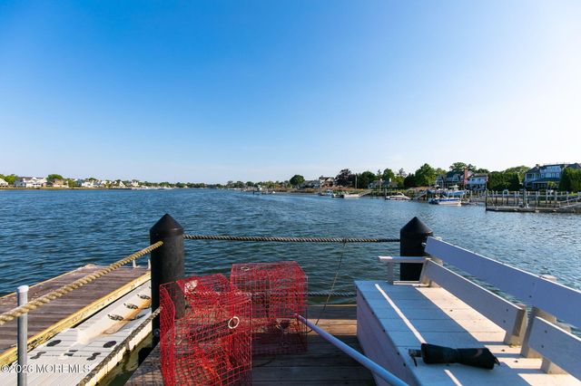229 Comanche Drive, Oceanport, NJ 07757