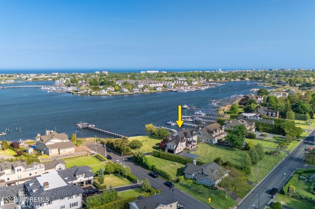 229 Comanche Drive, Oceanport, NJ 07757