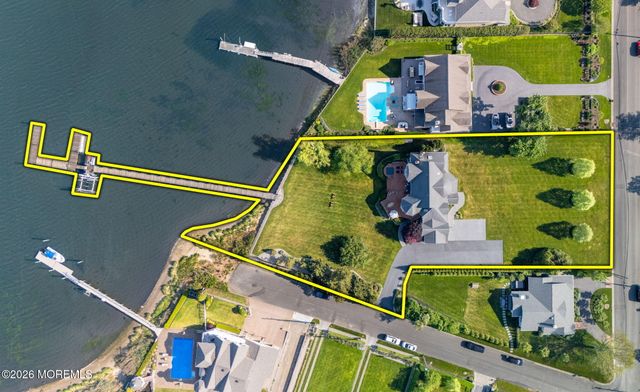 229 Comanche Drive, Oceanport, NJ 07757
