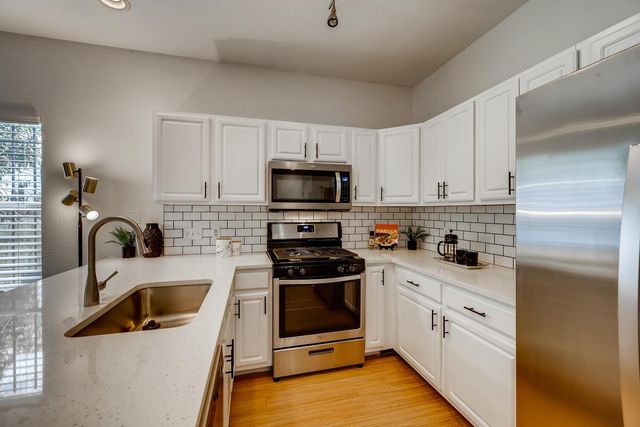 1206 Maple Ave, Austin, TX 78702