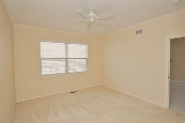 16242 Tomahawk Lake Court, Crest Hill, IL 60403