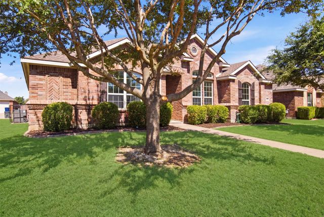 111 Timbershade Drive, Red Oak, TX 75154