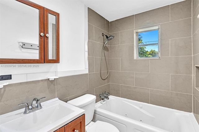4156 SW 49th Ct 0, Dania Beach, FL 33314