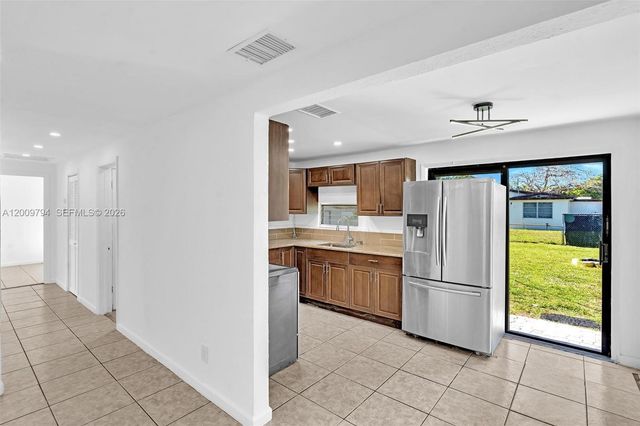 4156 SW 49th Ct 0, Dania Beach, FL 33314