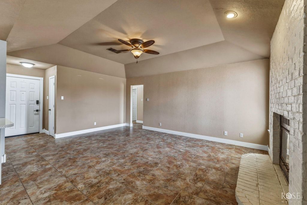 Image 12 of property listing at 1001 Cricket Lane, San Angelo, TX 76905