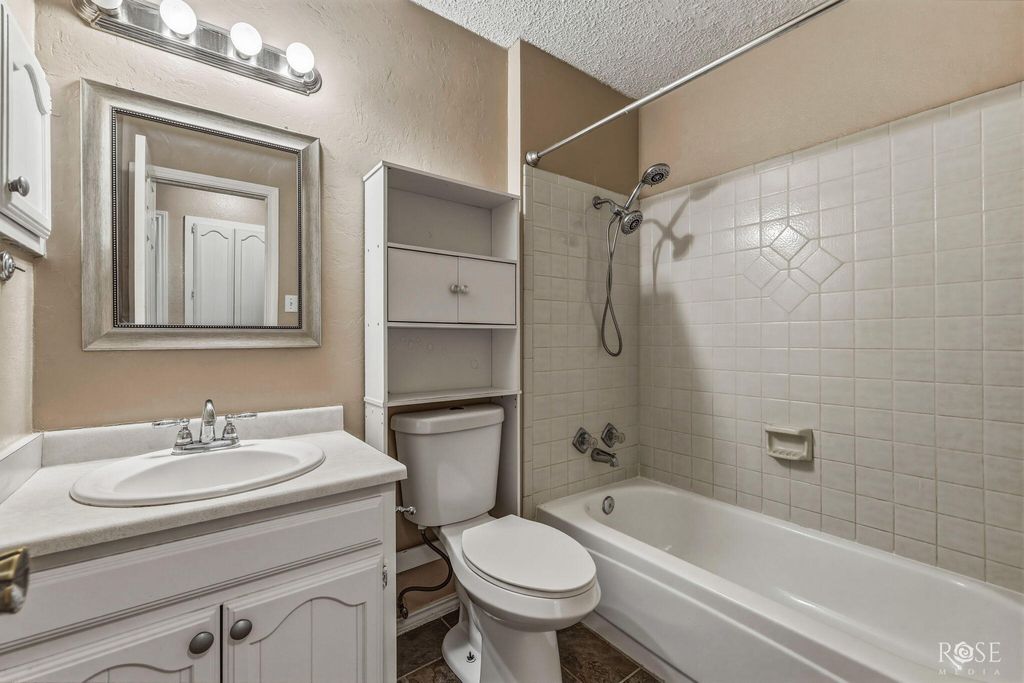 Image 21 of property listing at 1001 Cricket Lane, San Angelo, TX 76905