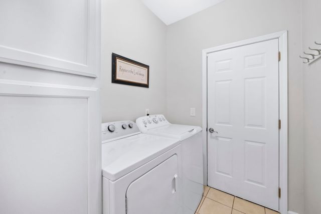 1272 Baker Creek Dr, Spring Hill, TN 37174