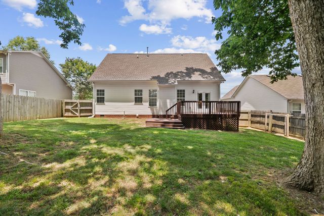1272 Baker Creek Dr, Spring Hill, TN 37174