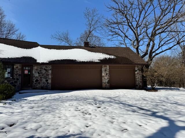 S37W32055 Kamps COURT, Waukesha, WI 53189