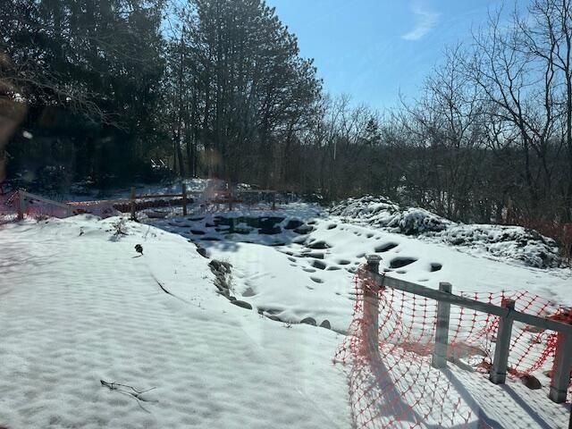 S37W32055 Kamps COURT, Waukesha, WI 53189