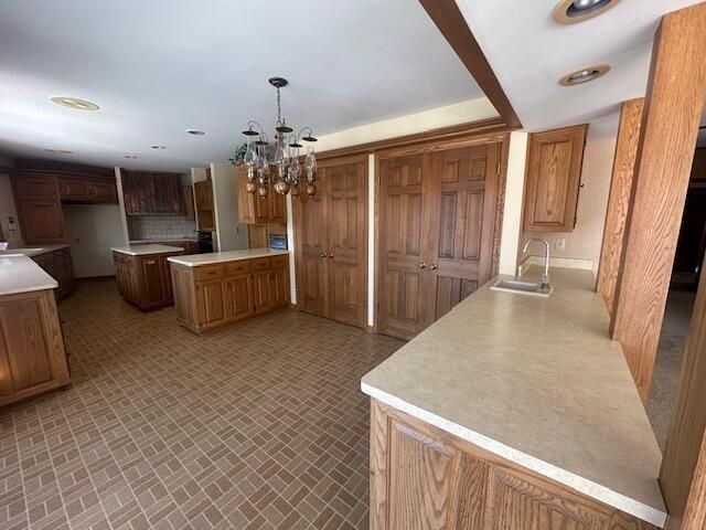 S37W32055 Kamps COURT, Waukesha, WI 53189