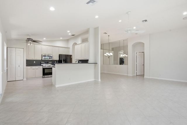 7413 Haviland Circle, Boynton Beach, FL 33437