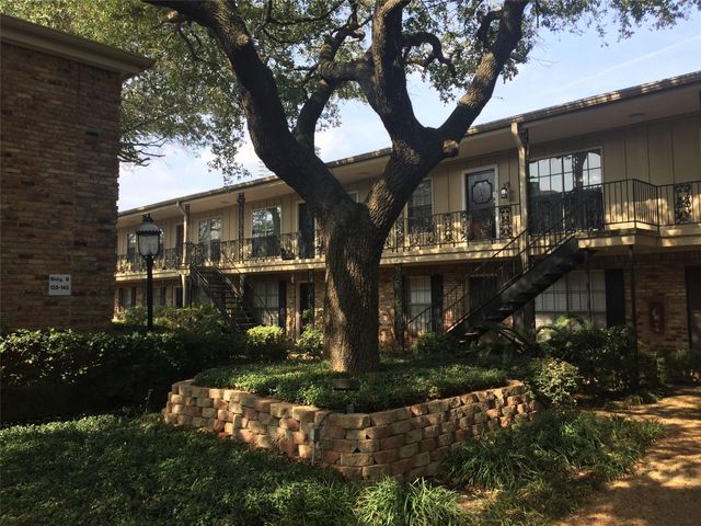 3224 Timmons Lane 125, Houston, TX 77027