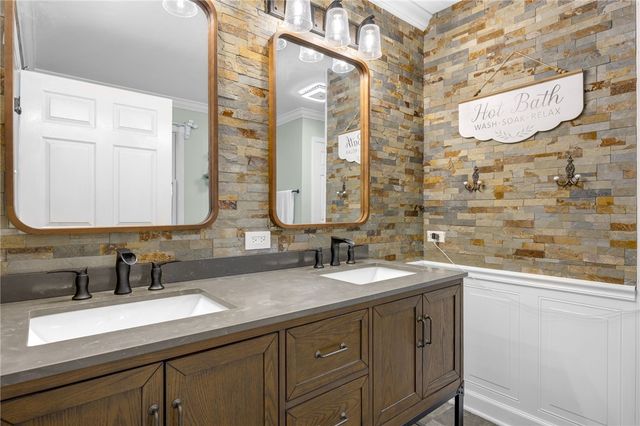 126 Cold Mountain View, Cleveland, SC 29635