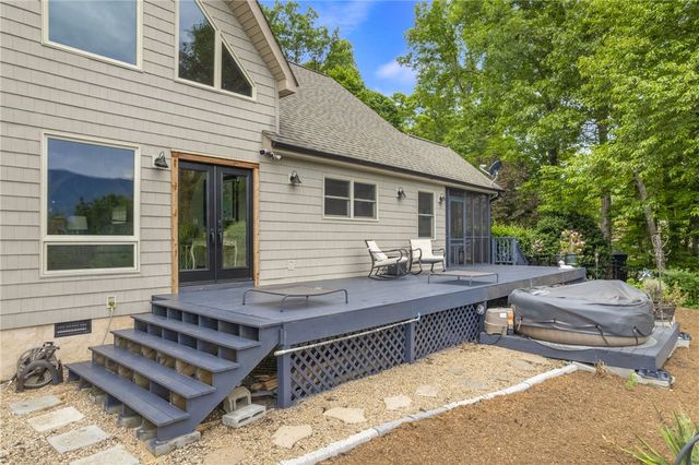 126 Cold Mountain View, Cleveland, SC 29635