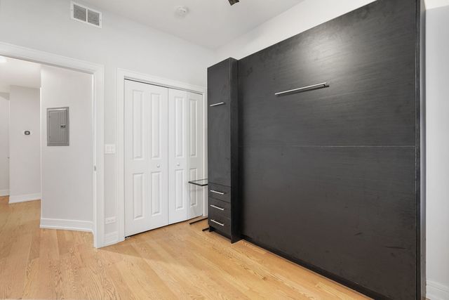 807 W Bradley Place 2, Chicago, IL 60613