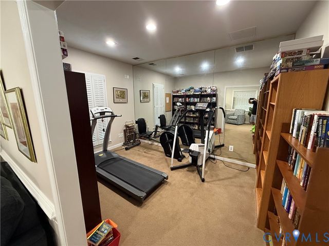 6474 Midday Ln, Mechanicsville, VA 23111