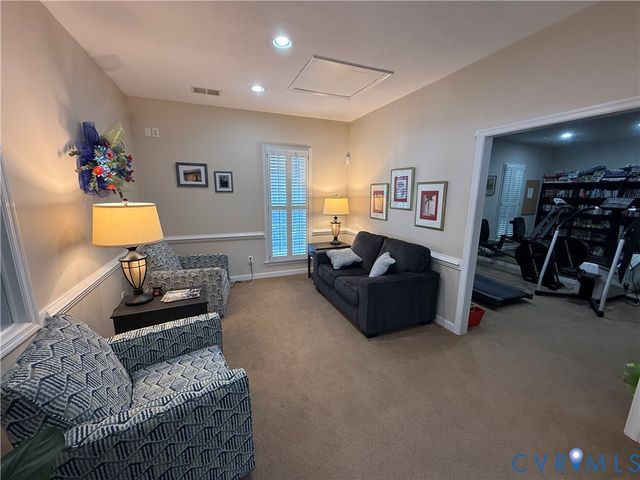 6474 Midday Ln, Mechanicsville, VA 23111