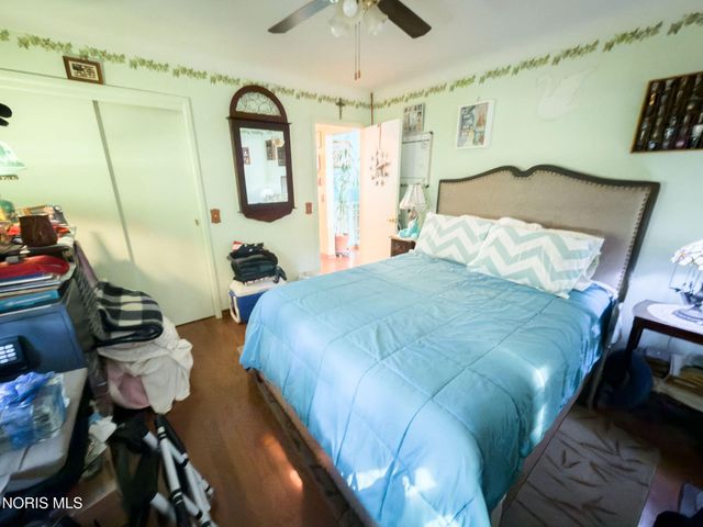 408 Dillrose Drive, Northwood, OH 43619