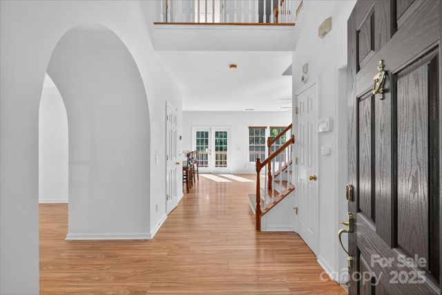 8700 Great Bear Court, Charlotte, NC 28269
