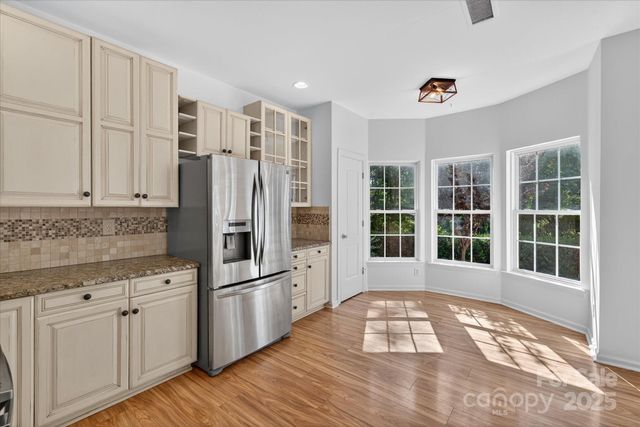8700 Great Bear Court, Charlotte, NC 28269