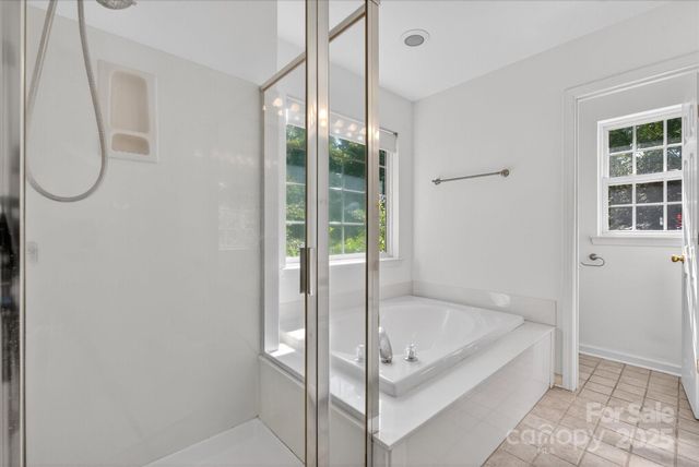 8700 Great Bear Court, Charlotte, NC 28269
