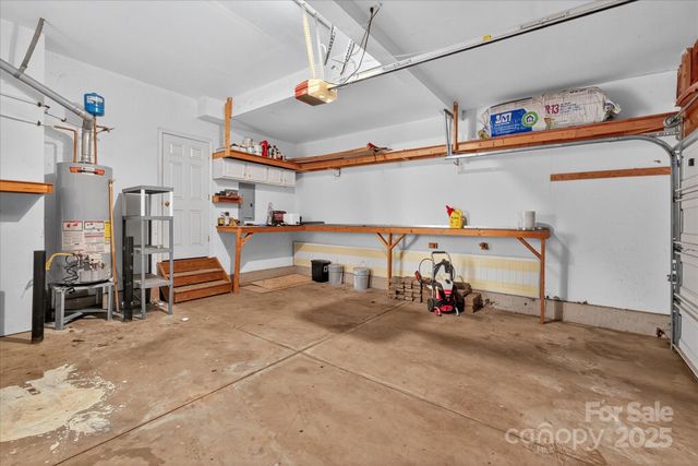 8700 Great Bear Court, Charlotte, NC 28269