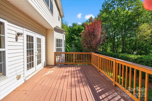 8700 Great Bear Court, Charlotte, NC 28269