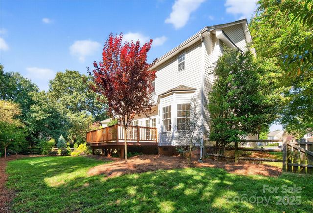 8700 Great Bear Court, Charlotte, NC 28269