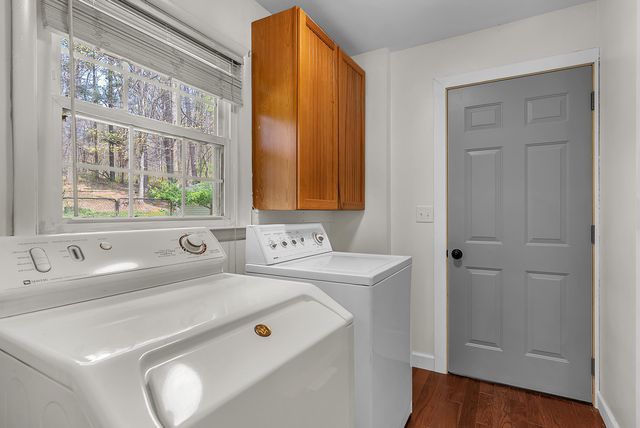 820 N 350 E, Valparaiso, IN 46383