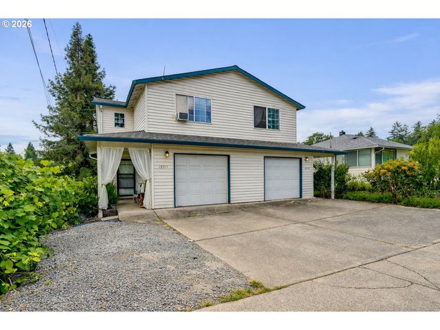 18309 PORTLAND Ave, Gladstone, OR 97027
