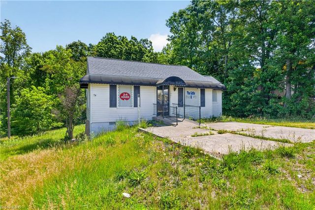 1461 National Highway, Thomasville, NC 27360