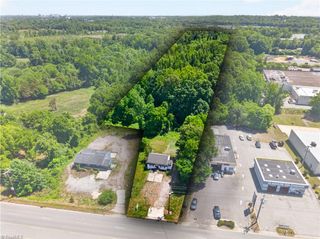 1461 National Highway, Thomasville, NC 27360