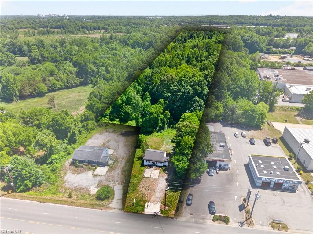 1461 National Highway, Thomasville, NC 27360
