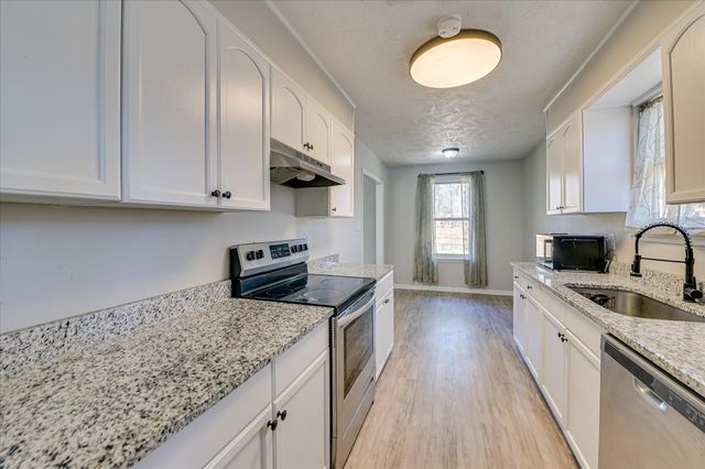 2403 Travis Road, Hephzibah, GA 30815