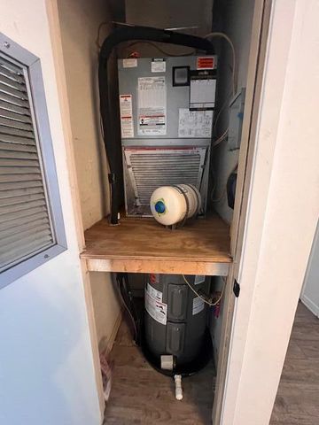 1925 Esplanade Street, Navarre, FL 32566