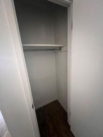 1925 Esplanade Street, Navarre, FL 32566