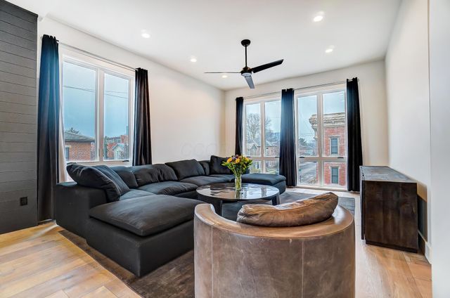 75 E Russell Street, Columbus, OH 43215