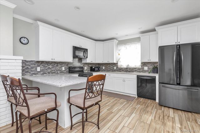 700 Partridge Avenue, West Hempstead, NY 11552