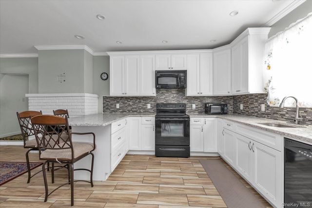 700 Partridge Avenue, West Hempstead, NY 11552