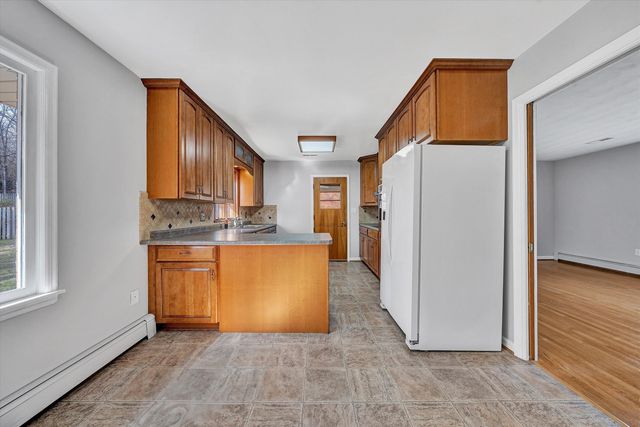 3220 Hartley CIR, Roanoke, VA 24018