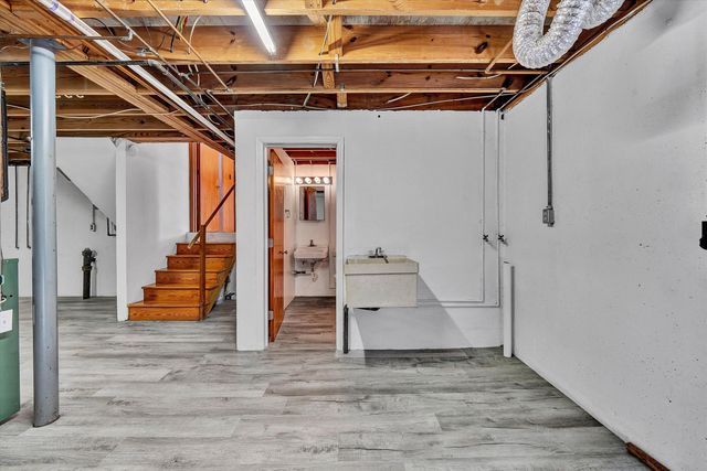 3220 Hartley CIR, Roanoke, VA 24018