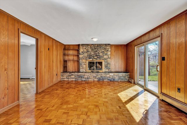 3220 Hartley CIR, Roanoke, VA 24018