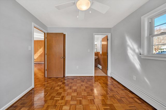 3220 Hartley CIR, Roanoke, VA 24018